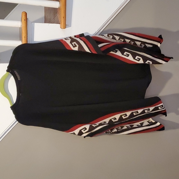 Forever 21 V-Neck Poncho, Size M/L - Picture 4 of 4